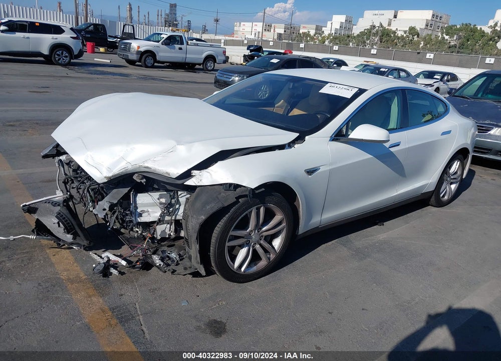 2013 TESLA MODEL S PERFORMANCE VIN: 5YJSA1CP9DFP22627