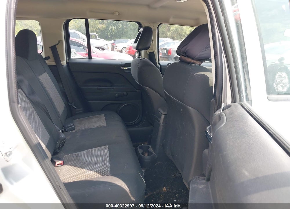 2009 JEEP PATRIOT SPORT VIN: 1J4FT28A99D170142