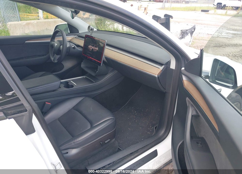 2023 TESLA MODEL Y AWD/LONG RANGE DUAL MOTOR ALL-WHEEL DRIVE VIN: 7SAYGAEE3PF589584
