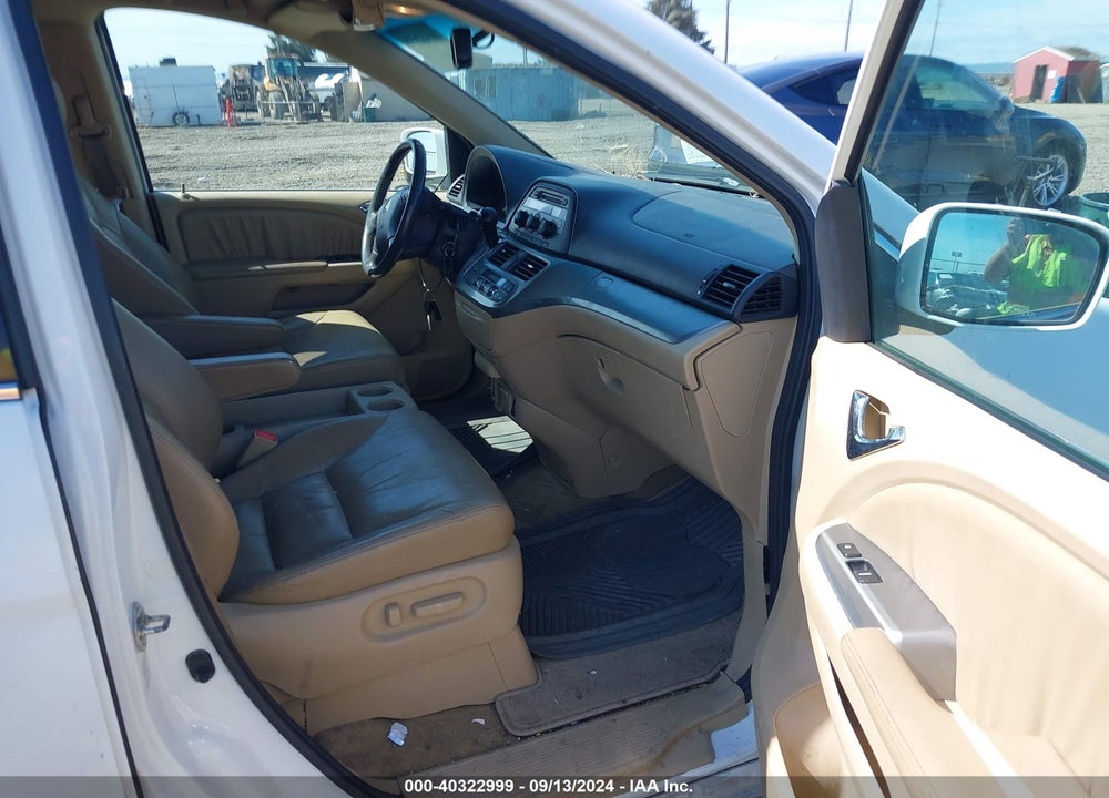 2008 HONDA ODYSSEY EX-L VIN: 5FNRL386X8B005762