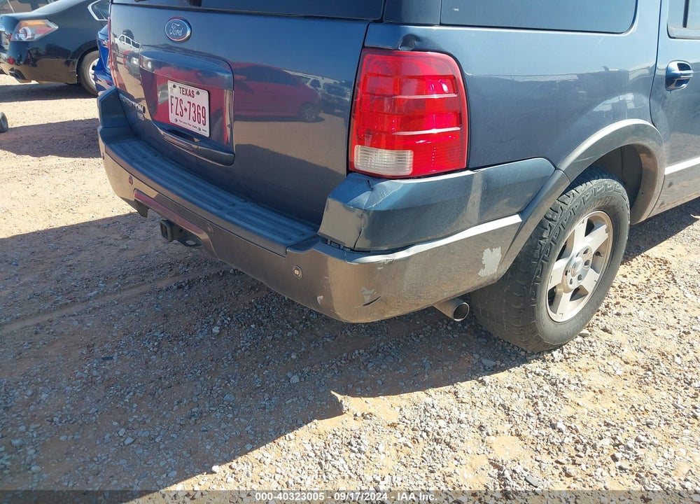 2004 FORD EXPEDITION NBX/XLT VIN: 1FMPU16L84LA54107