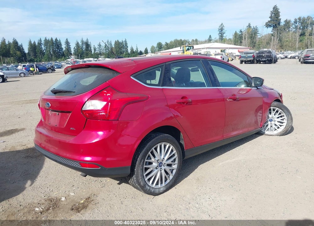 2012 FORD FOCUS SEL VIN: 1FAHP3M23CL302676