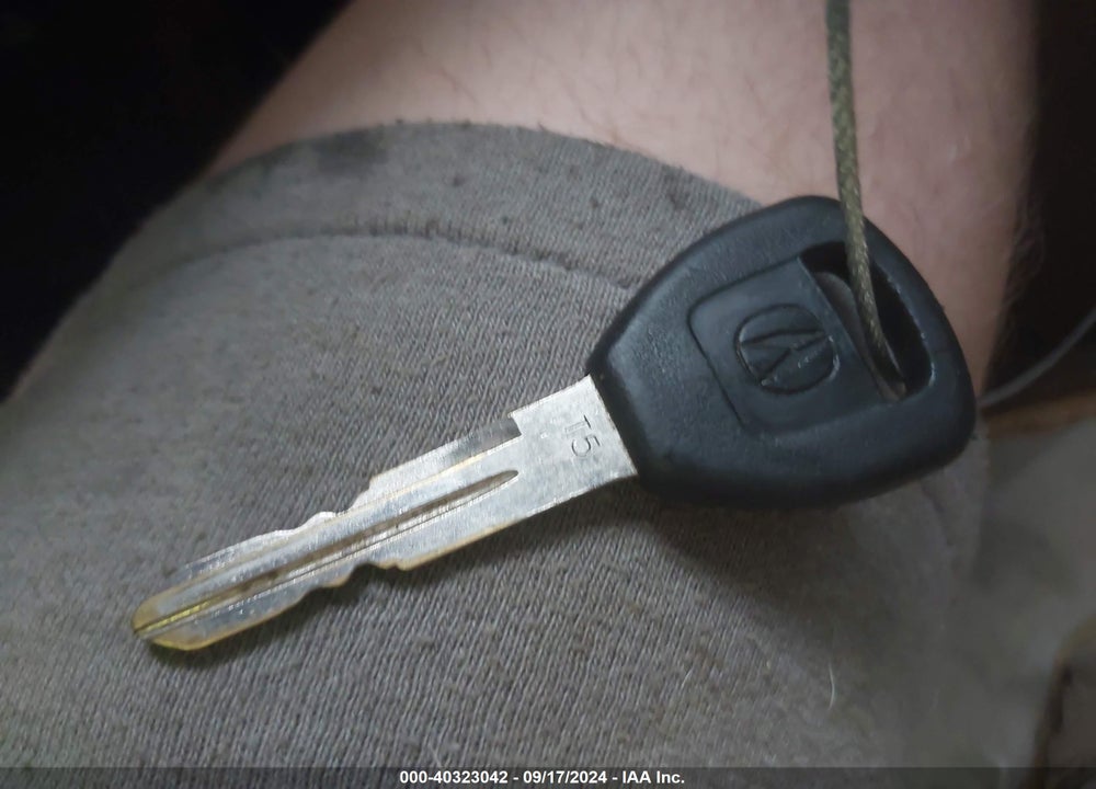 2004 ACURA MDX VIN: 2HNYD18854H522206