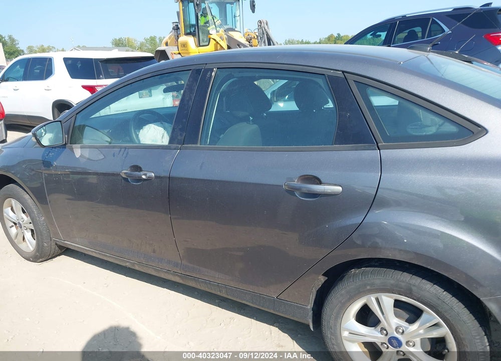 2014 FORD FOCUS SE VIN: 1FADP3F27EL234896