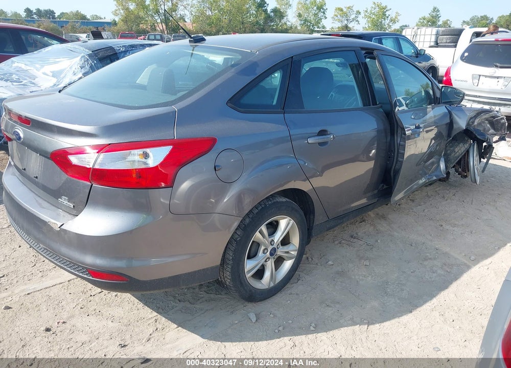 2014 FORD FOCUS SE VIN: 1FADP3F27EL234896