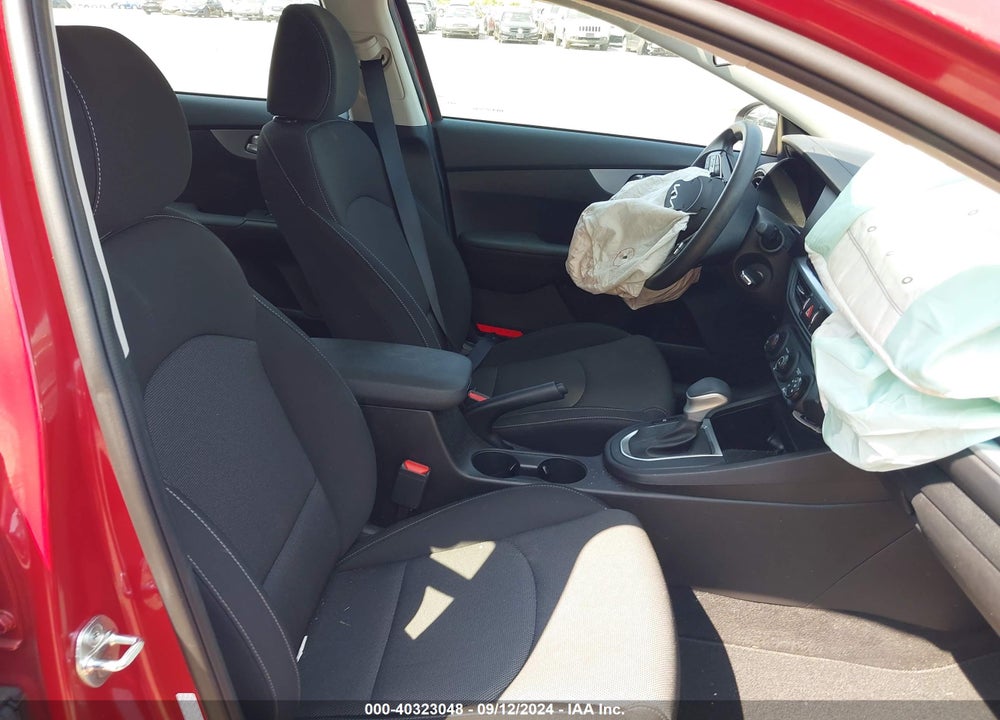 2023 KIA FORTE LXS VIN: 3KPF24AD8PE504567