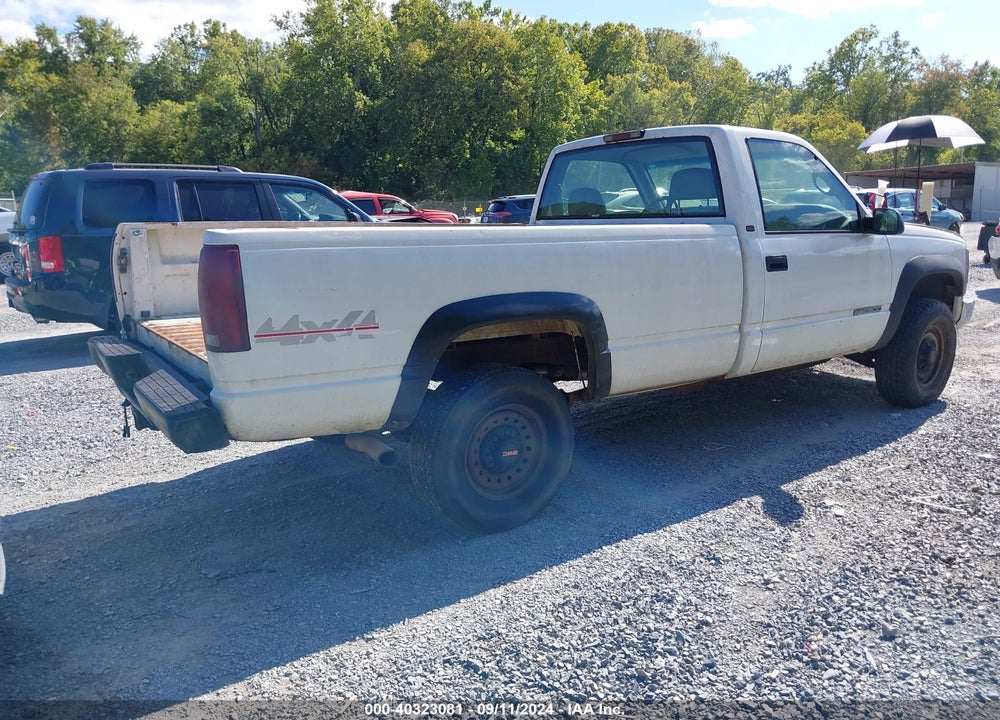 1999 GMC SIERRA 2500 HD SL VIN: 1GTGK24R9XR725485