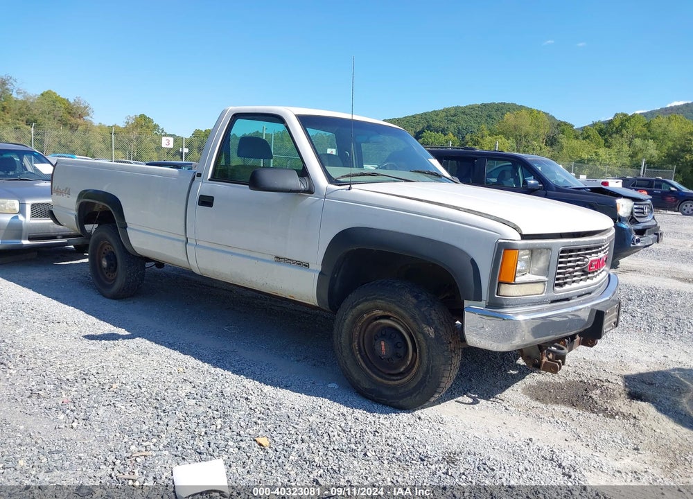 1999 GMC SIERRA 2500 HD SL VIN: 1GTGK24R9XR725485