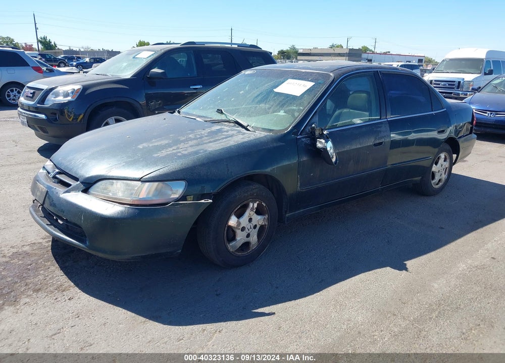 2000 HONDA ACCORD 2.3 EX VIN: JHMCG5669YC002128