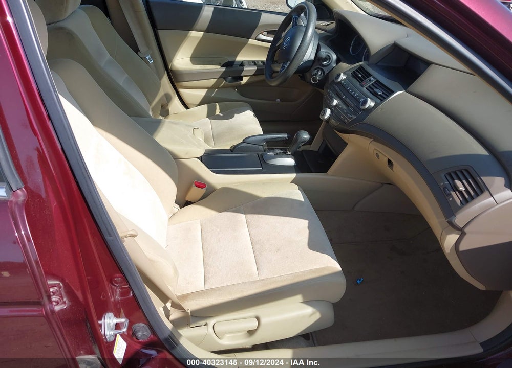 2010 HONDA ACCORD 2.4 LX VIN: 1HGCP2F31AA014492
