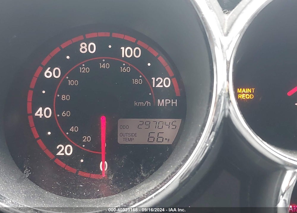 2006 TOYOTA MATRIX/XR VIN: 2T1KR32E36C576110