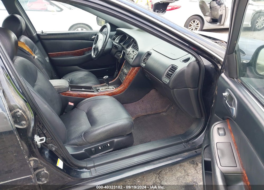 2000 ACURA TL 3.2 VIN: 19UUA5665YA064601