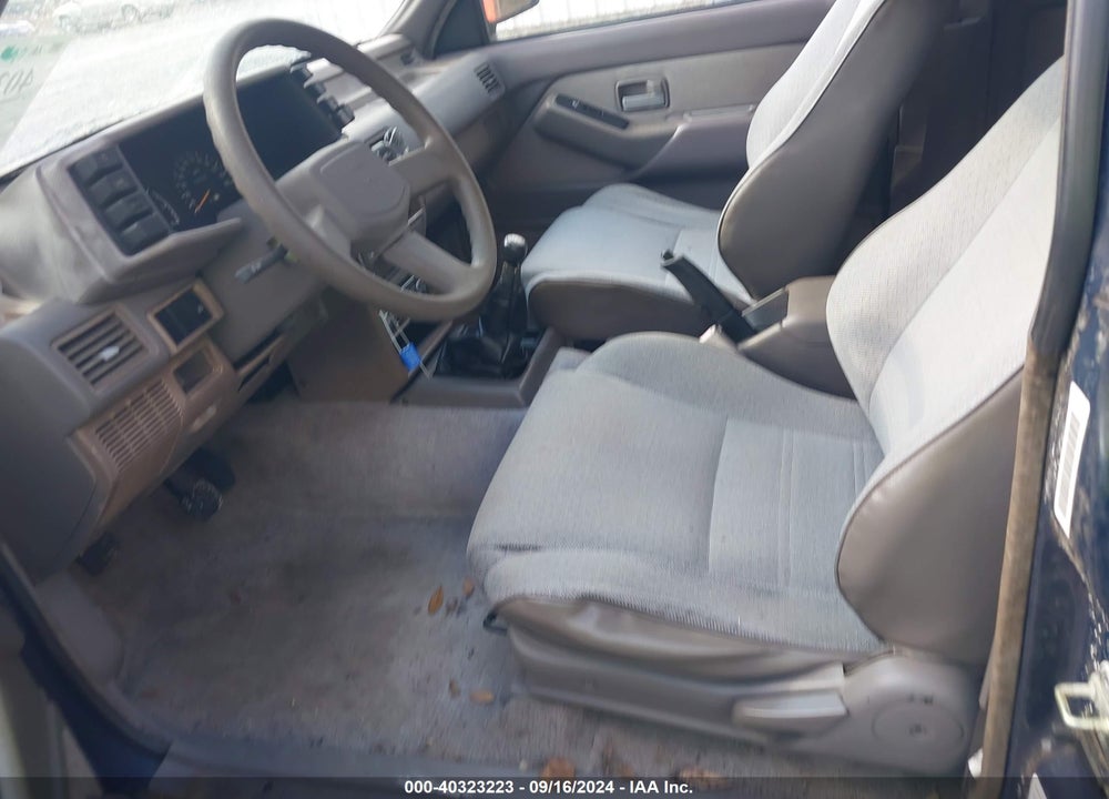 1995 HONDA PASSPORT LX VIN: 4S6CG58V8S4408380