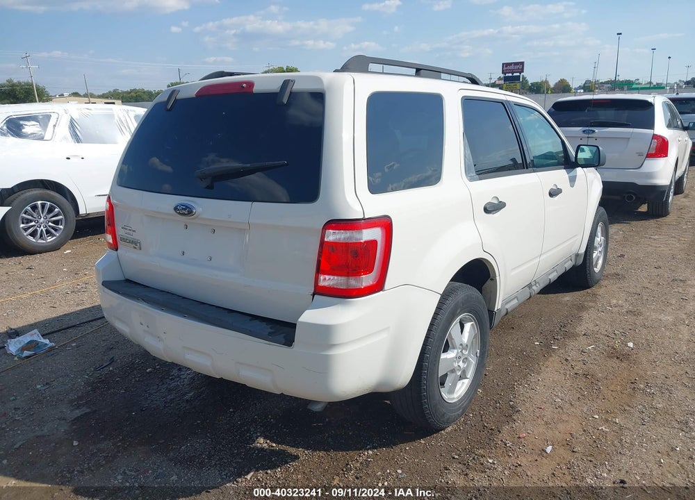 2009 FORD ESCAPE XLT VIN: 1FMCU03G59KB71706