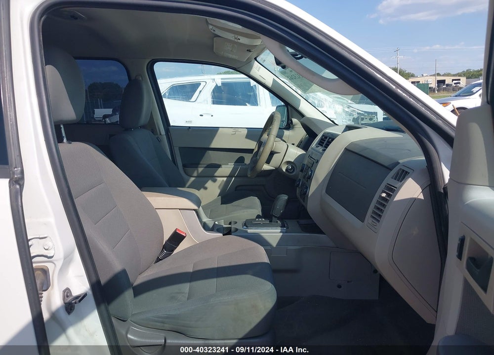 2009 FORD ESCAPE XLT VIN: 1FMCU03G59KB71706