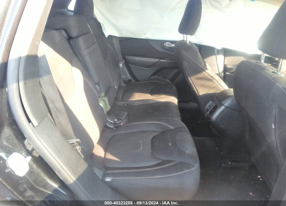 2016 JEEP CHEROKEE LATITUDE VIN: 1C4PJMCB9GW326760