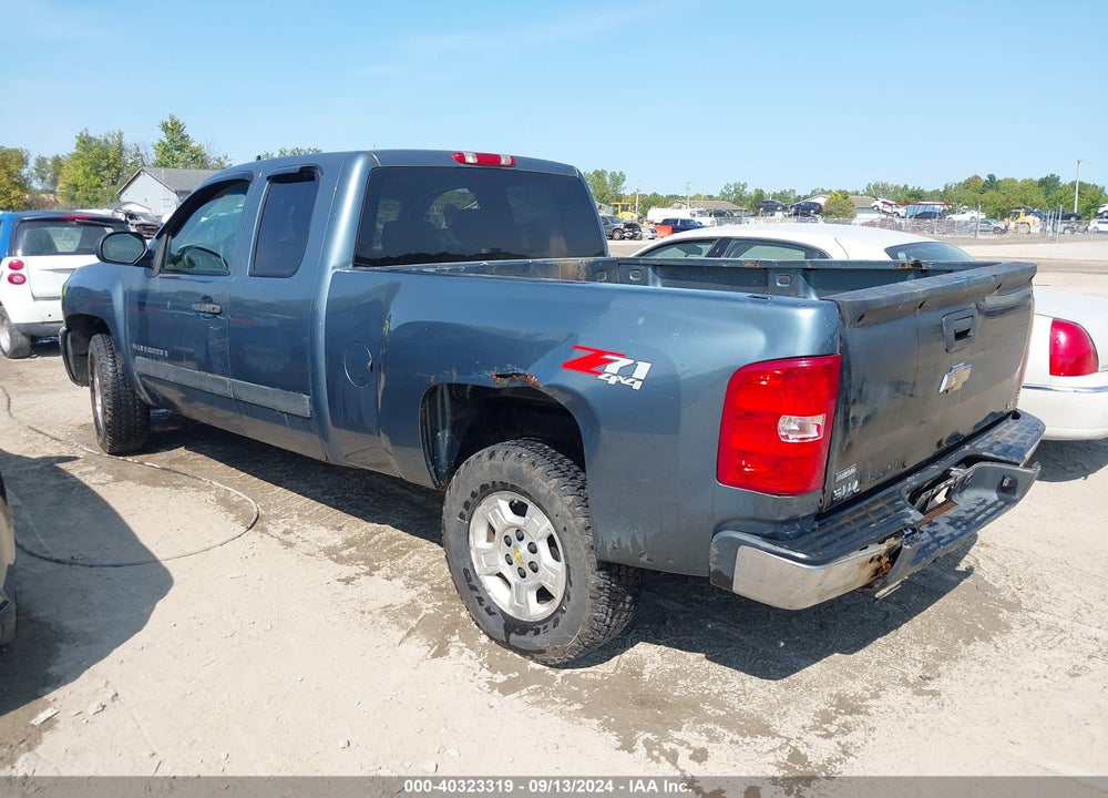2007 CHEVROLET SILVERADO 1500 LT2 VIN: 2GCEK19J571679490