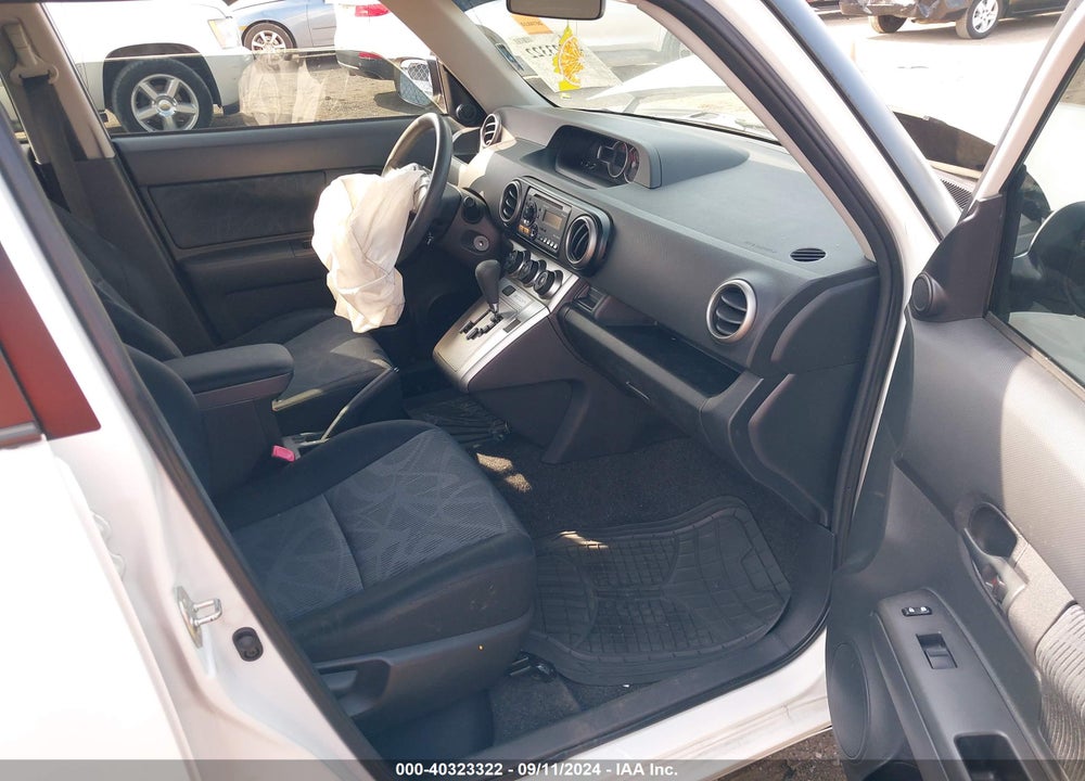 2012 SCION XB VIN: JTLZE4FE7CJ018453