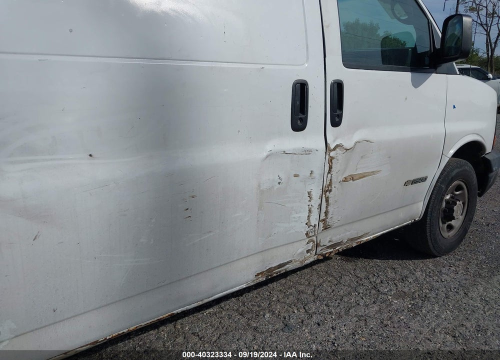 2006 CHEVROLET EXPRESS WORK VAN VIN: 1GCGG25VX61160092