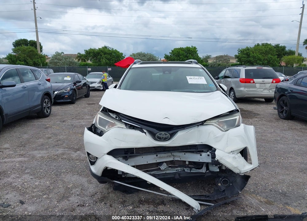 2017 TOYOTA RAV4 XLE VIN: JTMWFREV3HJ104893