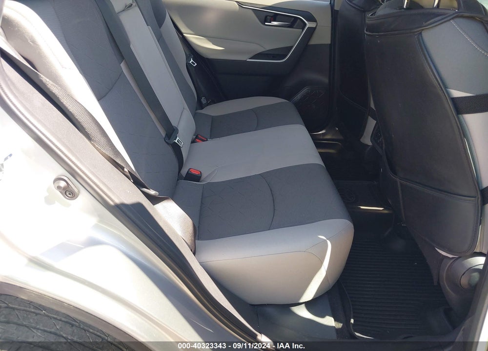 2022 TOYOTA RAV4 XLE VIN: 2T3P1RFV4NW252548