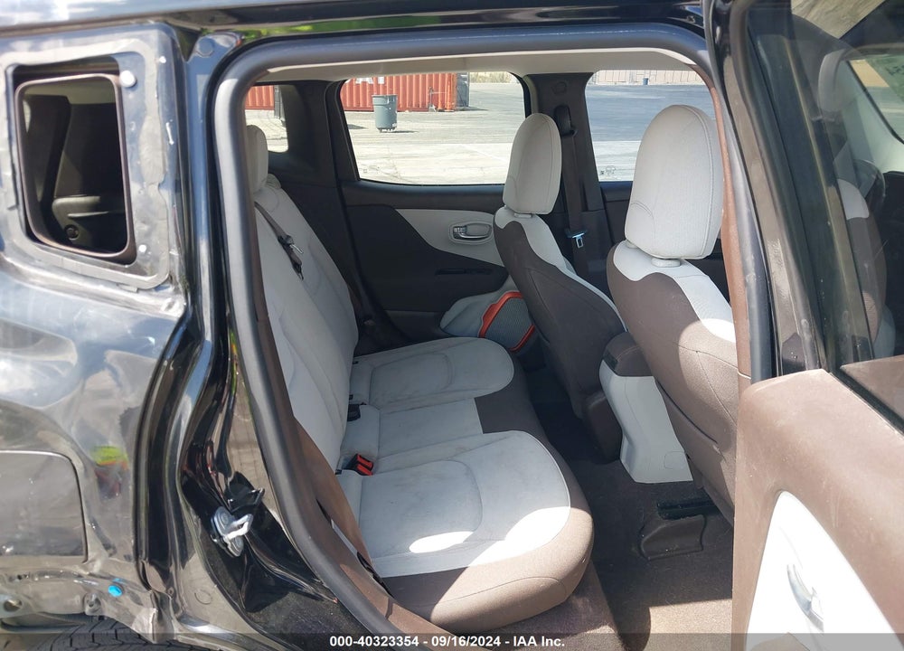 2017 JEEP RENEGADE LATITUDE FWD VIN: ZACCJABB2HPE44629