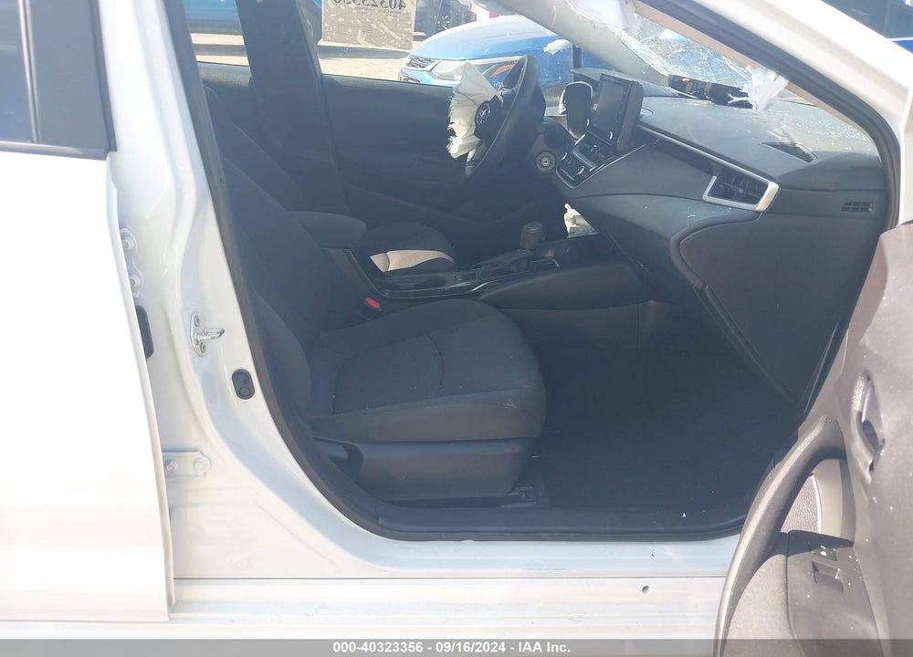 2022 TOYOTA COROLLA LE VIN: 5YFEPMAE7NP283044