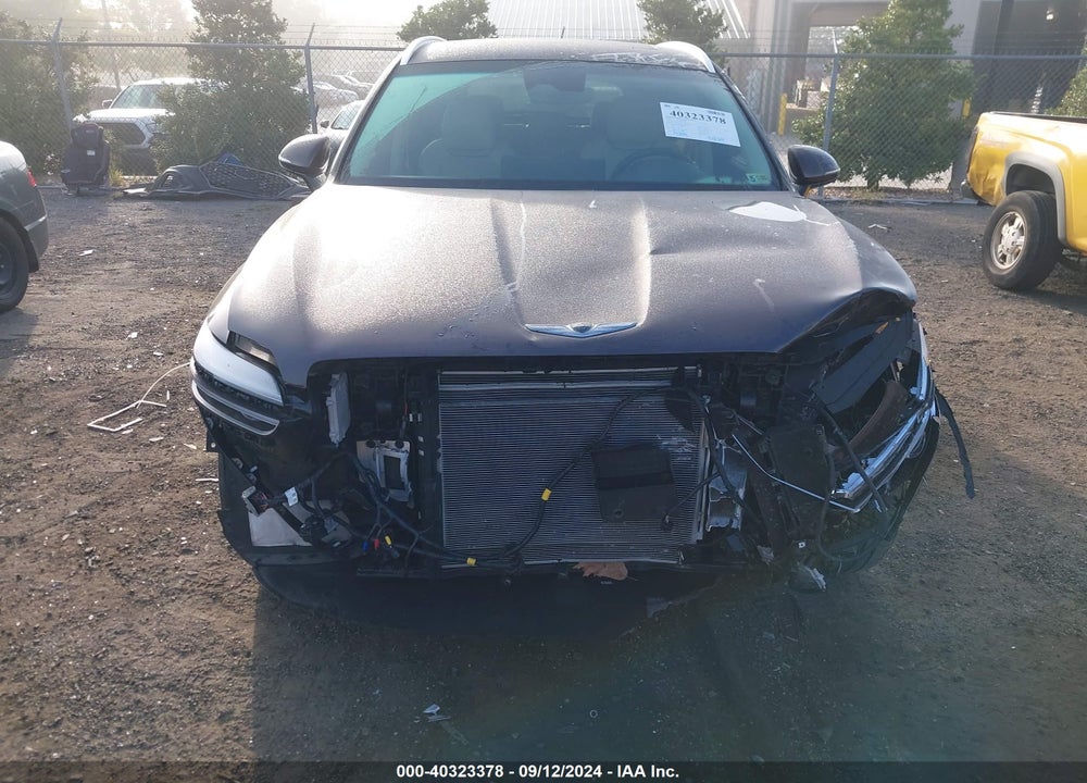 2022 GENESIS GV70 2.5T AWD VIN: KMUMADTB4NU073372
