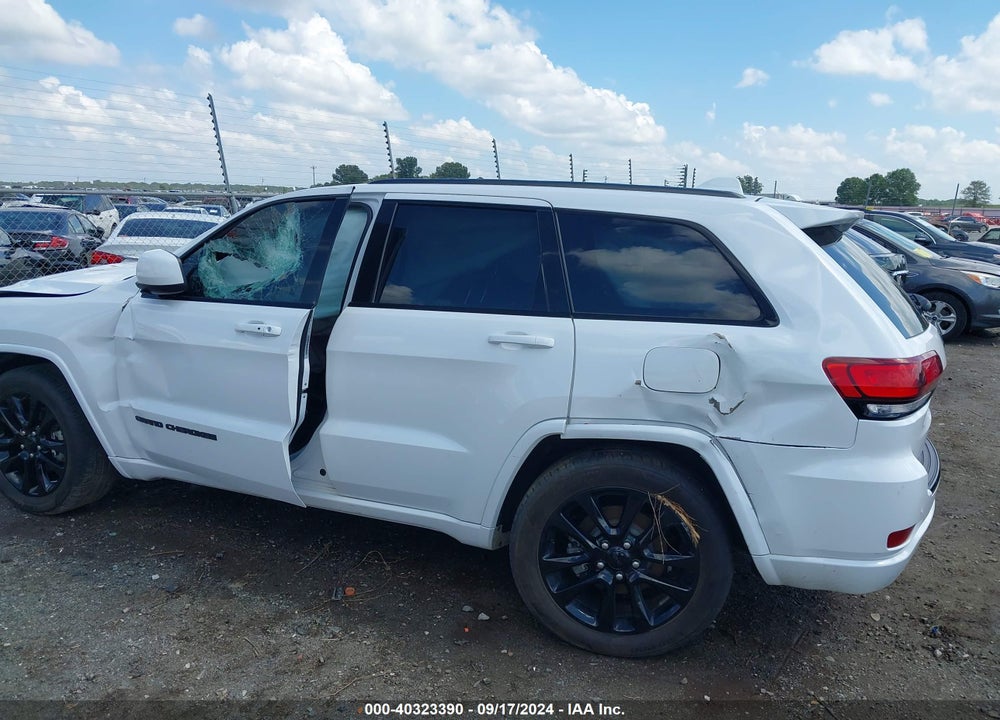 2018 JEEP GRAND CHEROKEE LAREDO VIN: 1C4RJEAG3JC109601