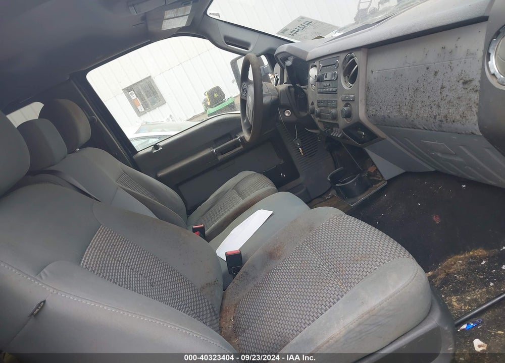 2011 FORD F-250 XLT VIN: 1FT7X2B60BEB54060