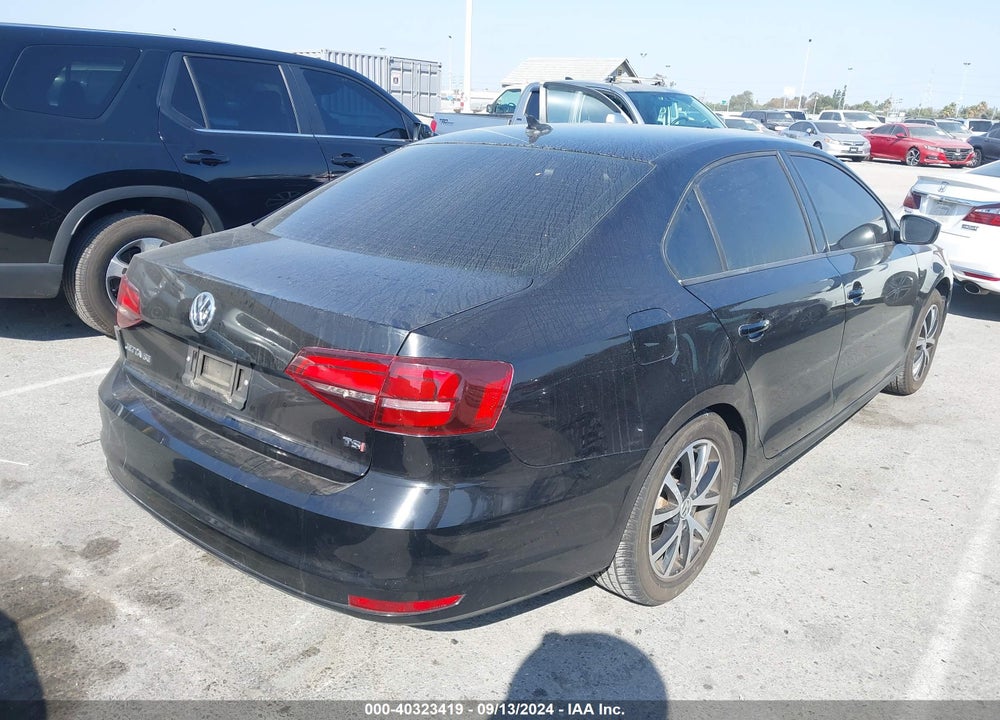 2016 VOLKSWAGEN JETTA 1.4T SE VIN: 3VWD67AJ7GM409262
