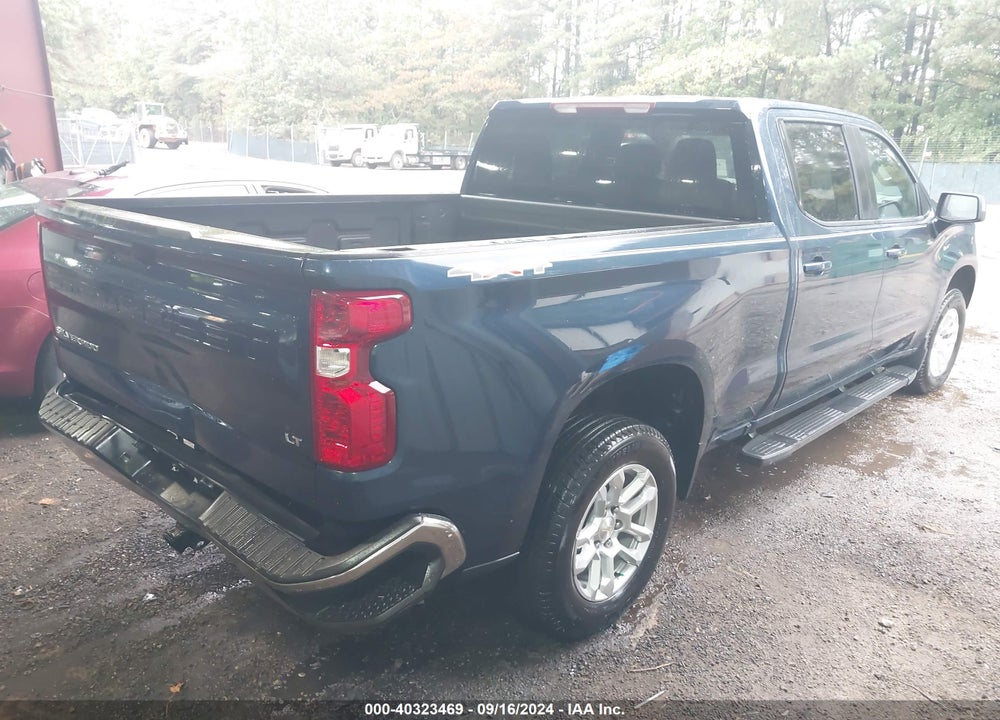 2022 CHEVROLET SILVERADO 1500 4WD STANDARD BED LT VIN: 1GCUDDEDXNZ621158
