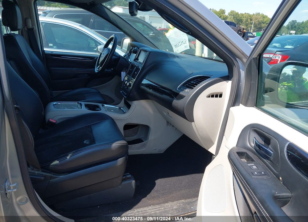 2019 DODGE GRAND CARAVAN SXT VIN: 2C4RDGCGXKR579309
