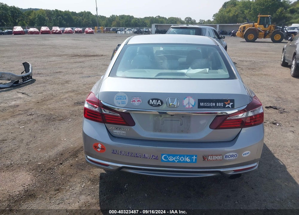 2017 HONDA ACCORD LX VIN: 1HGCR2F39HA306444