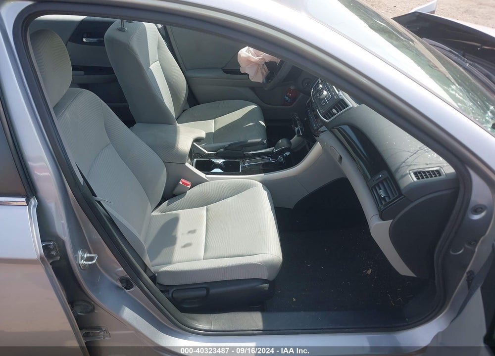 2017 HONDA ACCORD LX VIN: 1HGCR2F39HA306444