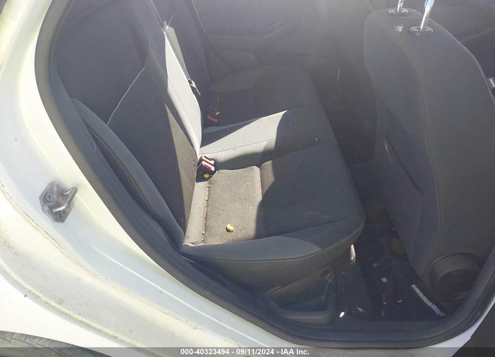 2012 FORD FOCUS SE VIN: 1FAHP3F23CL277663