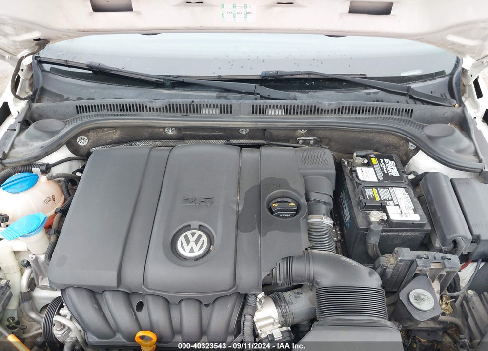 2012 VOLKSWAGEN JETTA 2.5L SE VIN: 3VWDX7AJ9CM422215