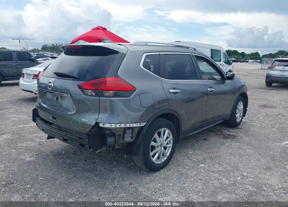 2017 NISSAN ROGUE SV VIN: 5N1AT2MT3HC819604