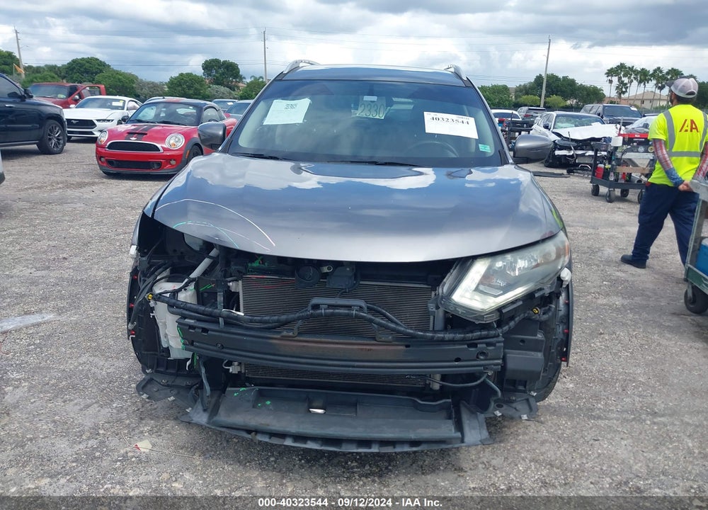 2017 NISSAN ROGUE SV VIN: 5N1AT2MT3HC819604
