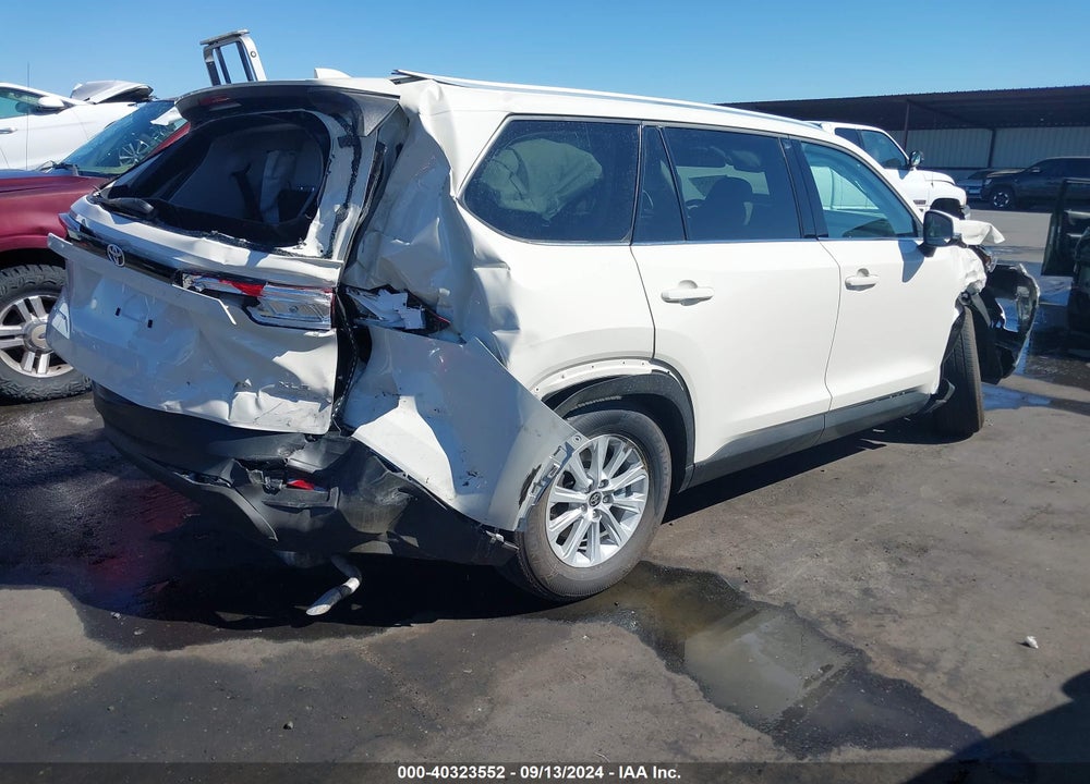 2024 TOYOTA GRAND HIGHLANDER HYBRID XLE VIN: 5TDACAB53RS023616