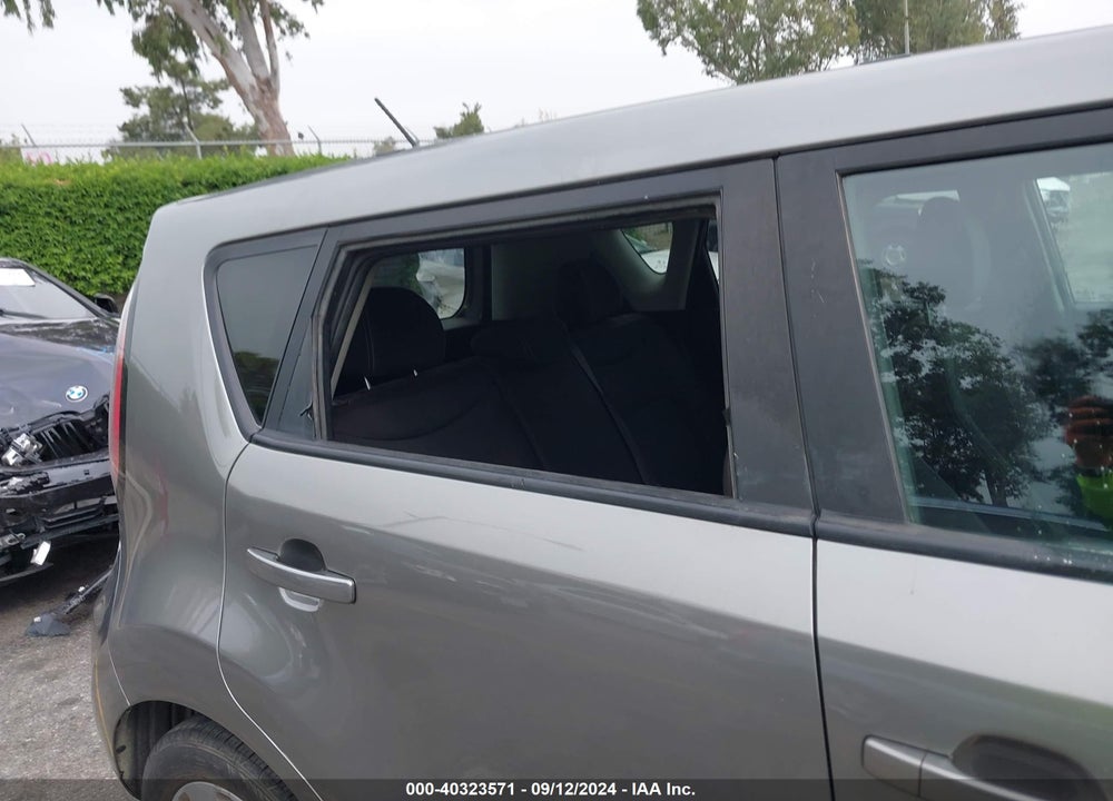 2017 KIA SOUL VIN: KNDJN2A24H7465028