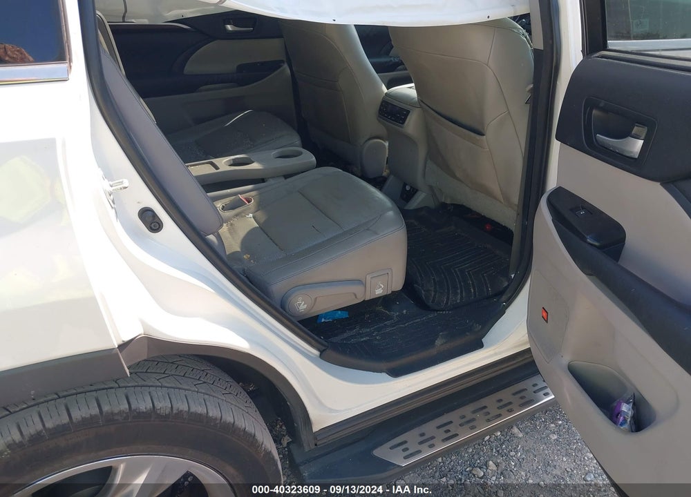 2014 TOYOTA HIGHLANDER LIMITED PLATINUM V6 VIN: 5TDDKRFH6ES012512