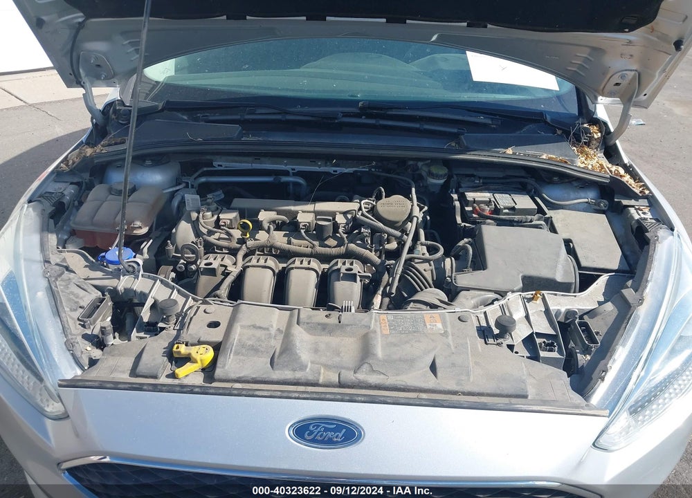 2015 FORD FOCUS SE VIN: 1FADP3F20FL204088