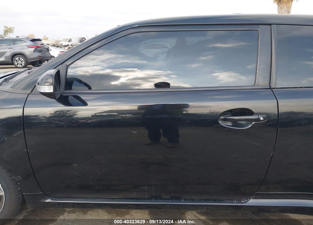 2015 SCION TC VIN: JTKJF5C74F3093646