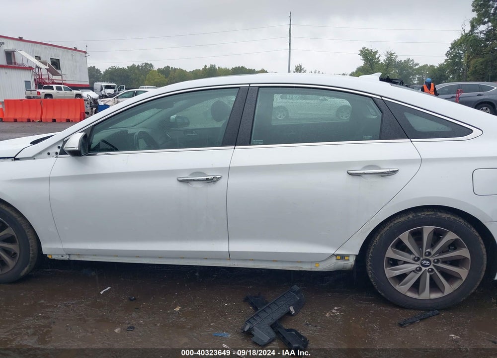 2016 HYUNDAI SONATA SPORT VIN: 5NPE34AF5GH367920