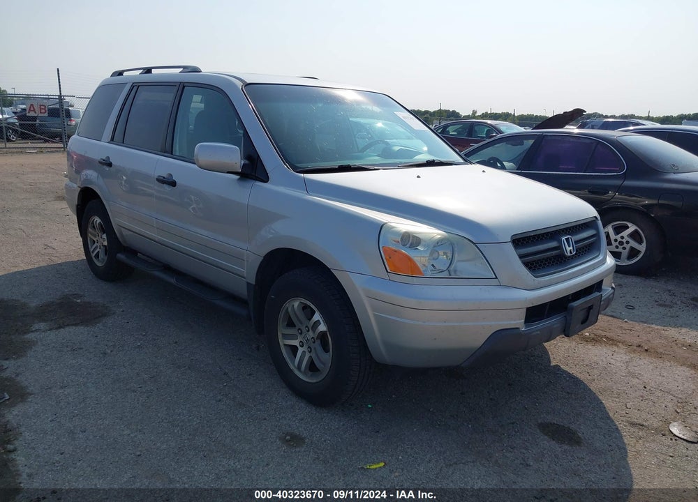2004 HONDA PILOT EX VIN: 2HKYF18424H515895