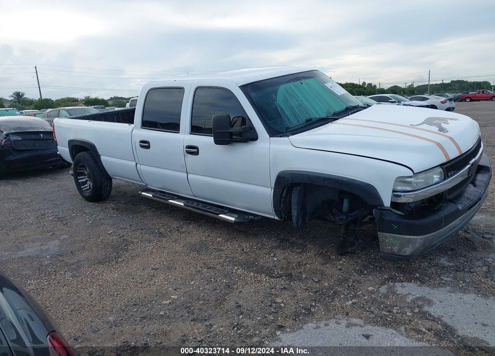 2001 CHEVROLET SILVERADO 2500HD VIN: 1GCHC23U21F122653