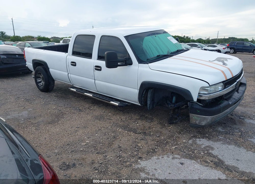 2001 CHEVROLET SILVERADO 2500HD VIN: 1GCHC23U21F122653