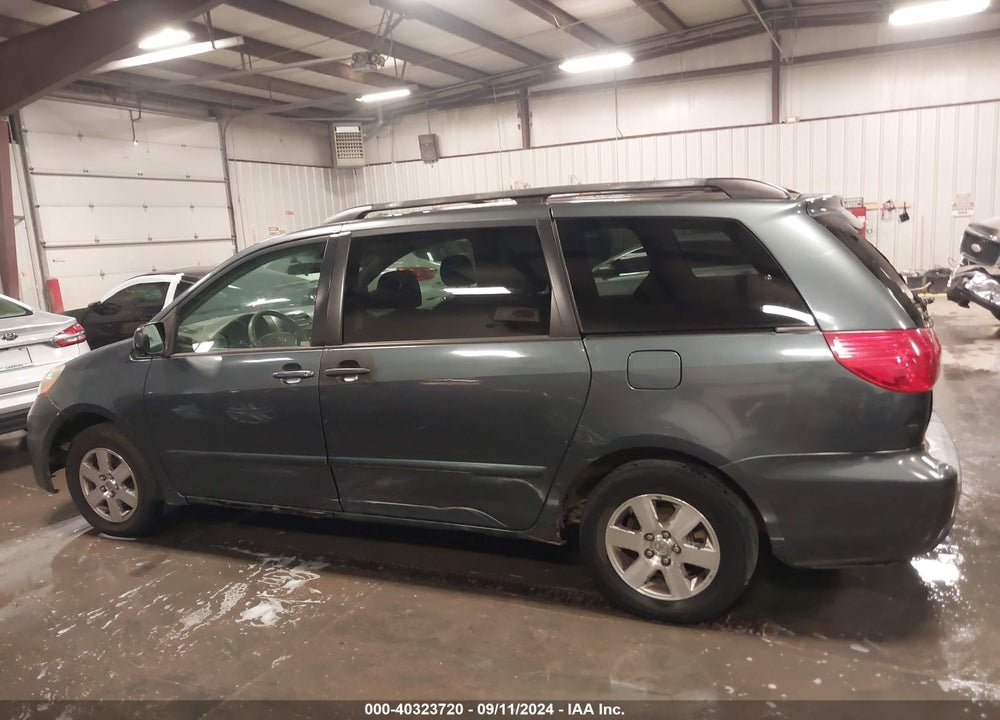 2008 TOYOTA SIENNA VIN: 5TDZK23C18S153868