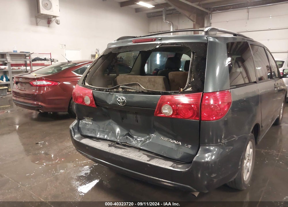 2008 TOYOTA SIENNA VIN: 5TDZK23C18S153868